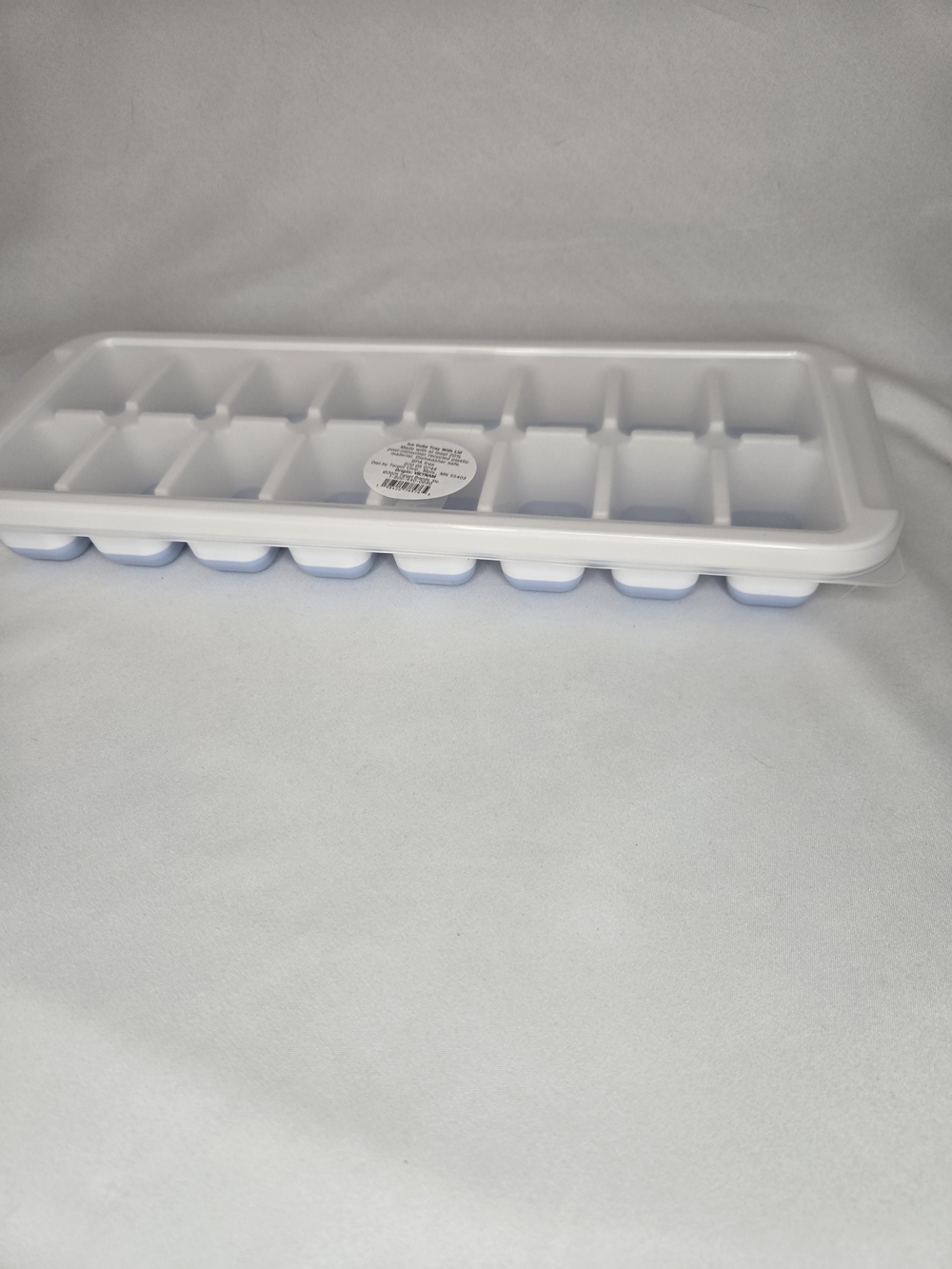 White Ice Cube Tray with Lid - Leak-Resistant Freezer Organizer